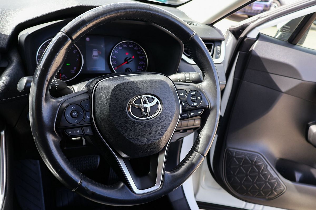 2020 Toyota RAV4 GXL MXAA52R