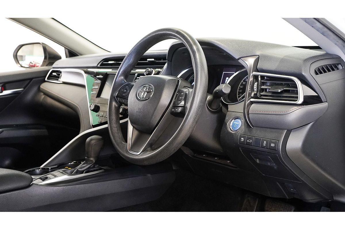 2018 Toyota Camry Ascent AXVH71R