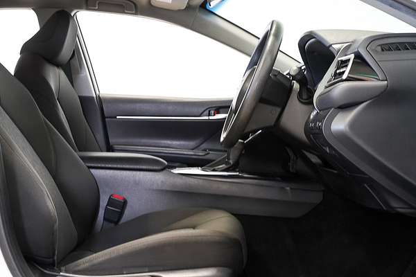 2018 Toyota Camry Ascent AXVH71R