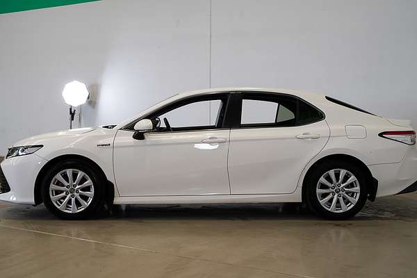 2018 Toyota Camry Ascent AXVH71R