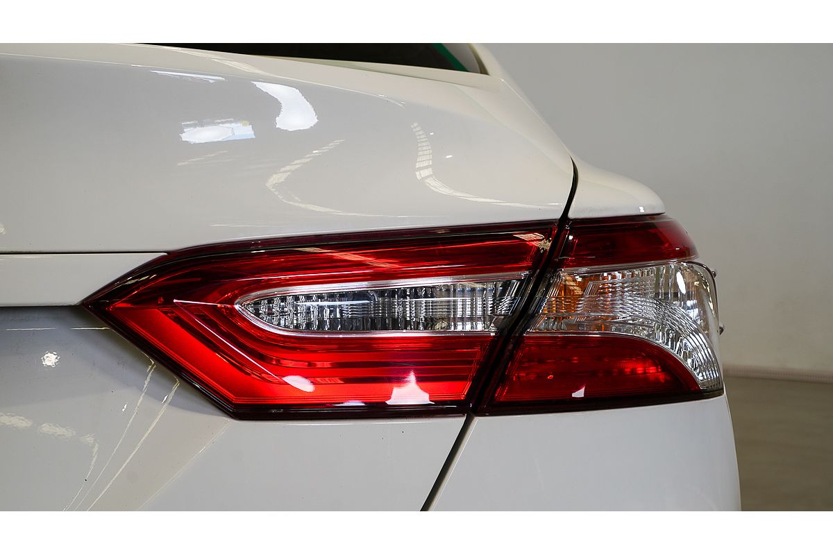 2018 Toyota Camry Ascent AXVH71R