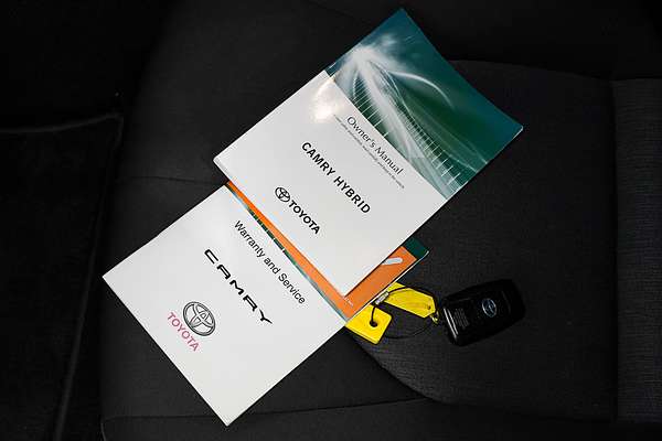 2018 Toyota Camry Ascent AXVH71R