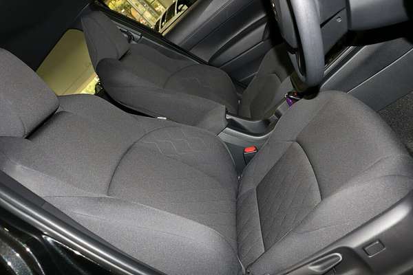 2025 Toyota Corolla Cross GX MXGH10R