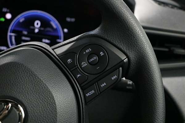 2025 Toyota Corolla Cross GX MXGH10R