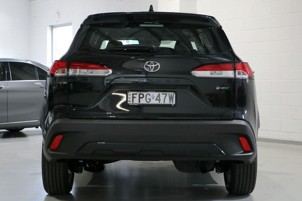 2025 Toyota Corolla Cross GX MXGH10R