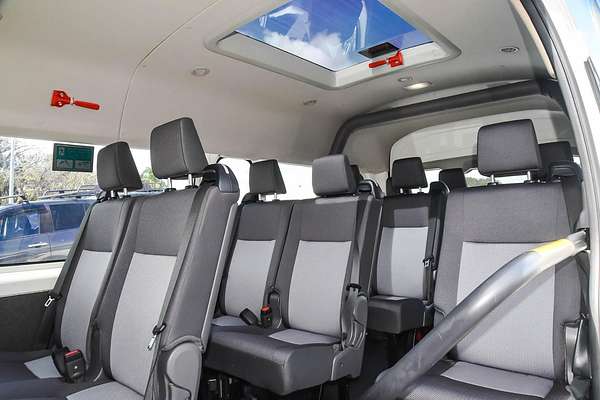2019 Toyota Hiace Commuter GDH322R ELWB High Roof