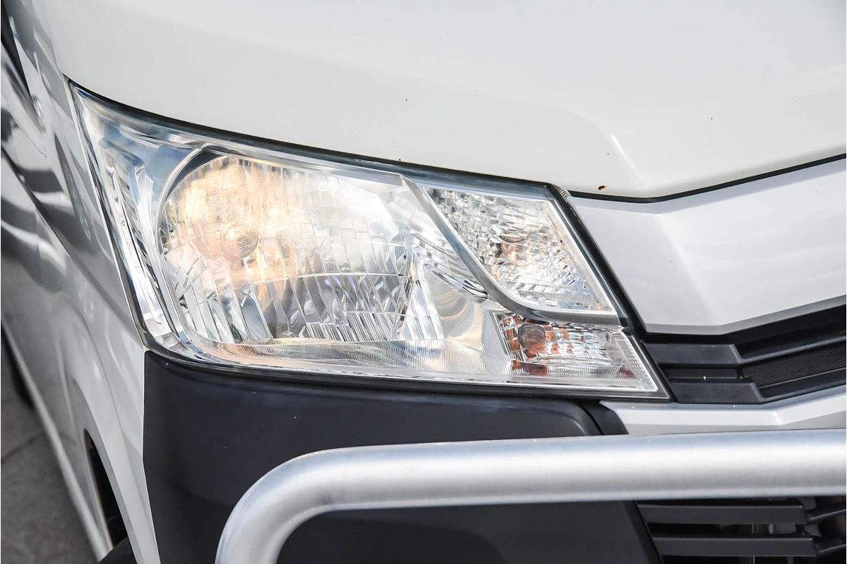 2019 Toyota Hiace Commuter GDH322R ELWB High Roof