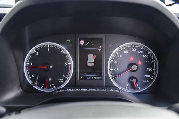 2019 Toyota Hiace Commuter GDH322R ELWB High Roof