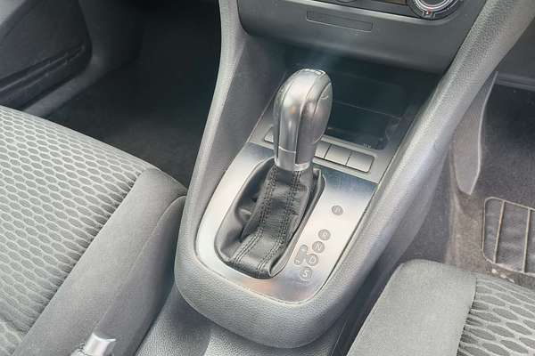 2011 Volkswagen Golf 90TSI Trendline VI