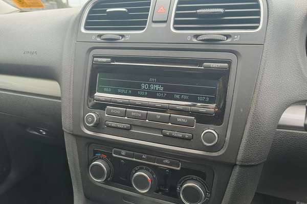 2011 Volkswagen Golf 90TSI Trendline VI