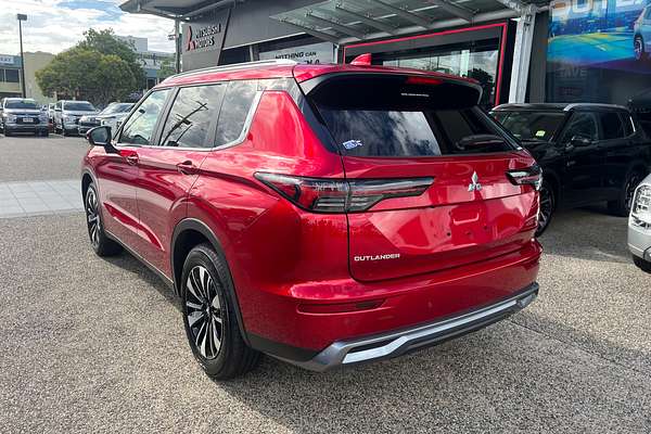 2025 Mitsubishi Outlander LS ZM
