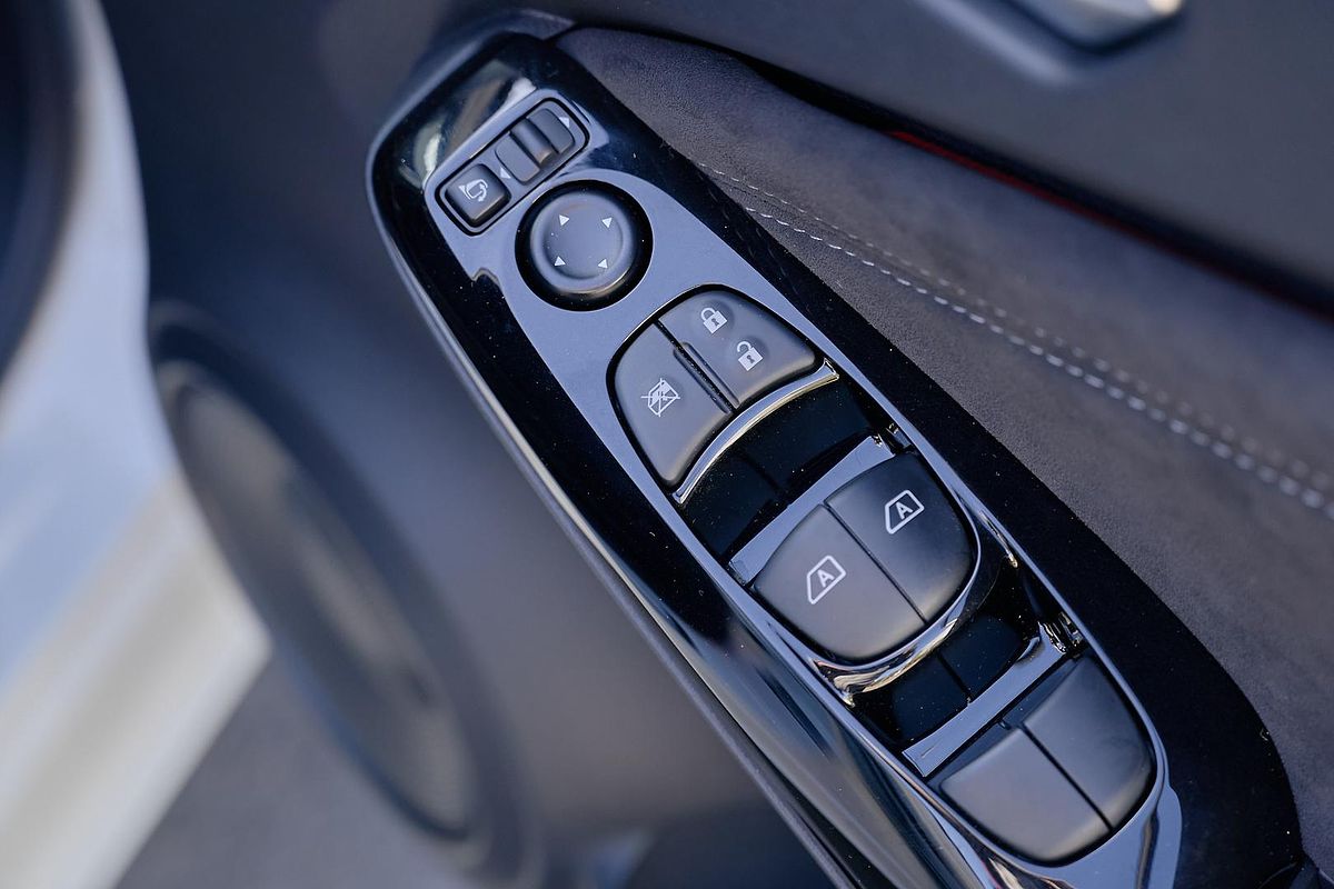 2023 Nissan JUKE Ti F16