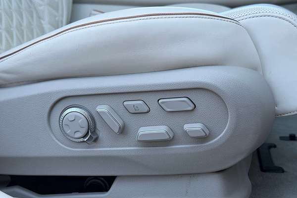 2022 Genesis GV60 AWD JW