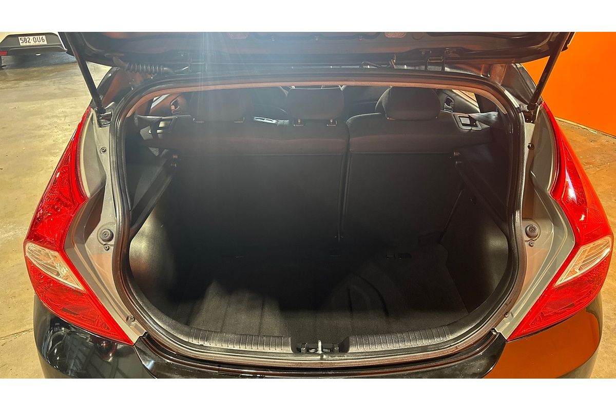 2014 Hyundai Accent Active RB2