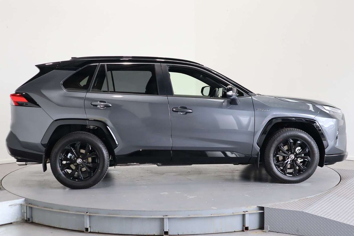2023 Toyota RAV4 XSE (2WD) HYBRID PREMIUM PAINT AXAH52R