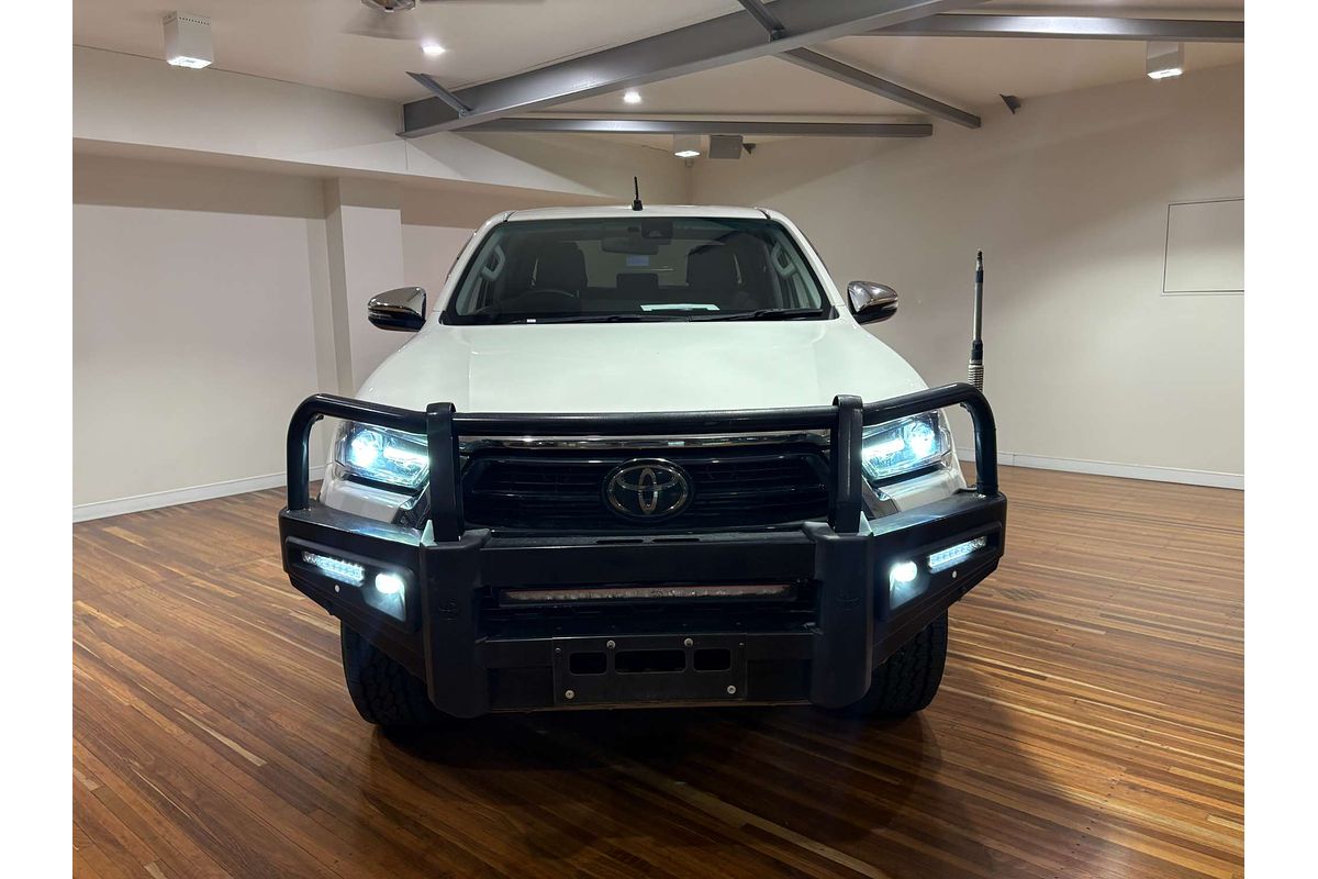 2020 Toyota Hilux SR5 GUN126R 4X4