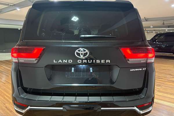2024 Toyota Landcruiser Sahara ZX FJA300R