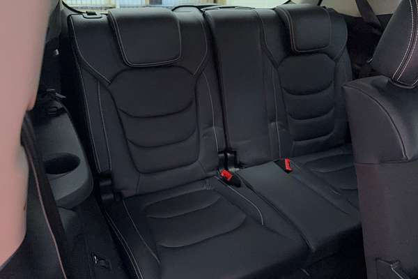 2020 LDV D90 Executive SV9A