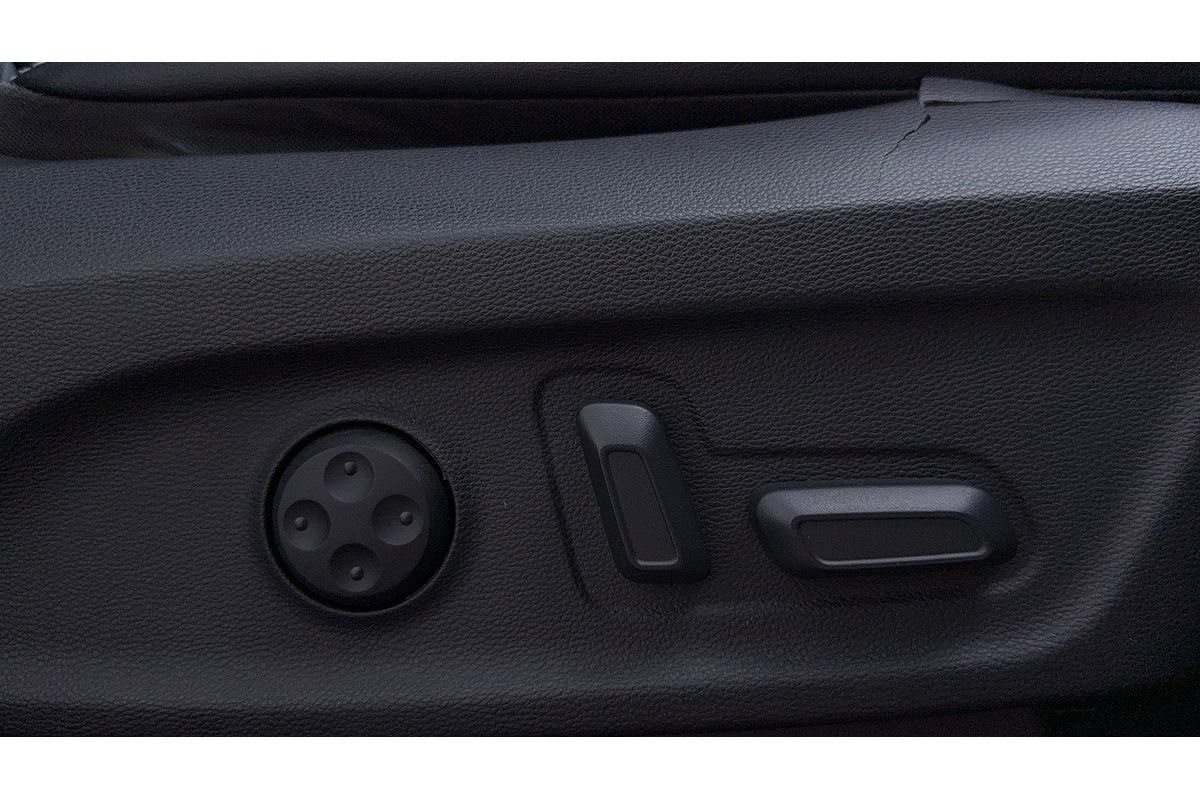 2020 LDV D90 Executive SV9A