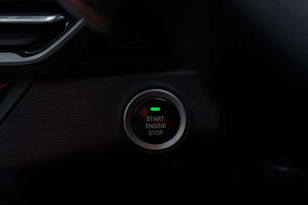 2020 LDV D90 Executive SV9A