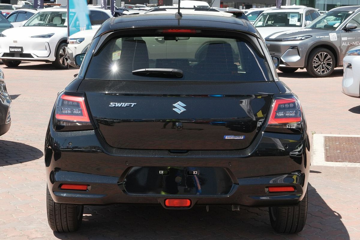 2025 Suzuki Swift Hybrid GLX UZ