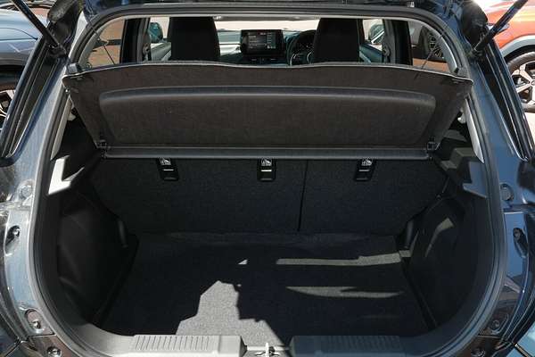 2025 Suzuki Swift Hybrid GLX UZ