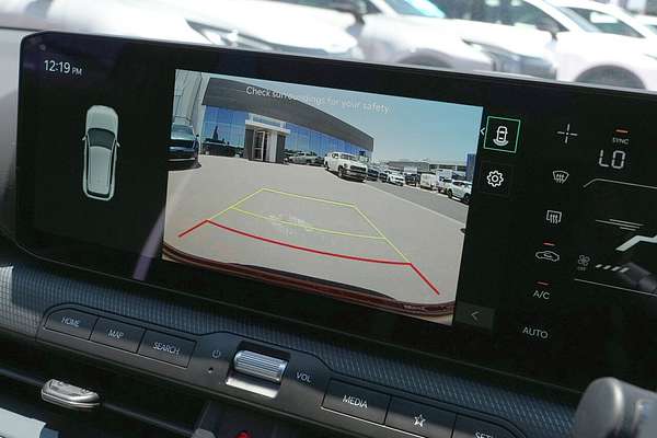 2025 Kia K4 GT-Line CL4m