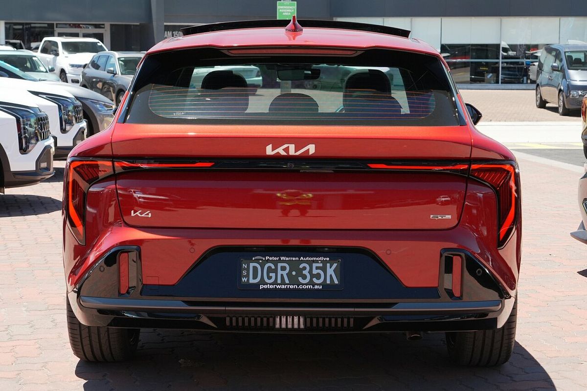 2025 Kia K4 GT-Line CL4m