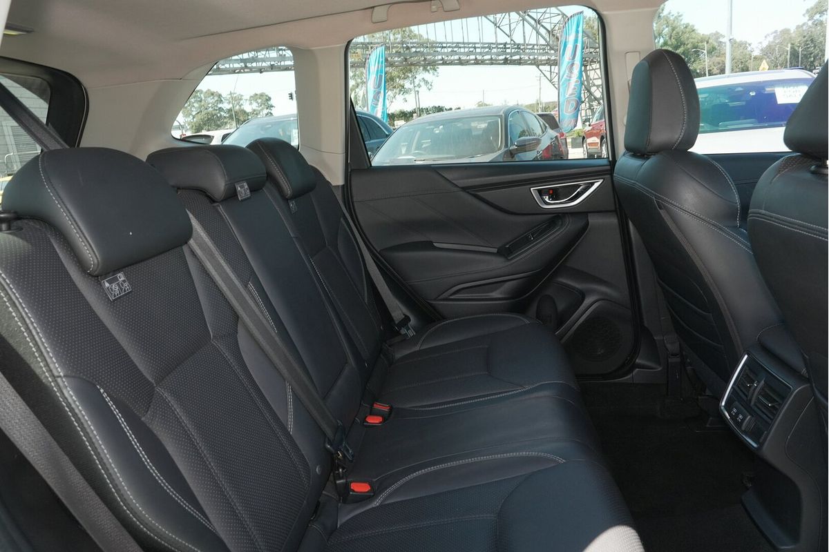 2019 Subaru Forester 2.5i-S S5