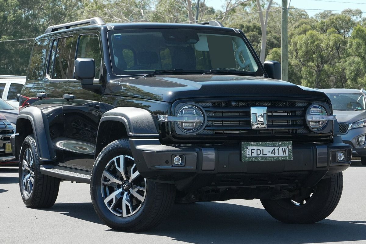 2023 GWM Tank 300 Ultra Hybrid P01