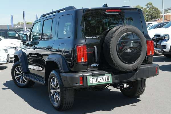 2023 GWM Tank 300 Ultra Hybrid P01