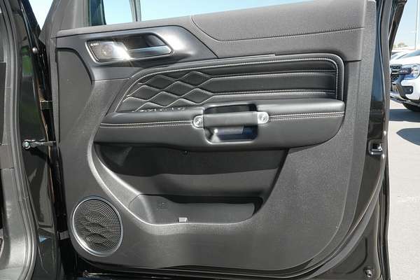 2023 GWM Tank 300 Ultra Hybrid P01