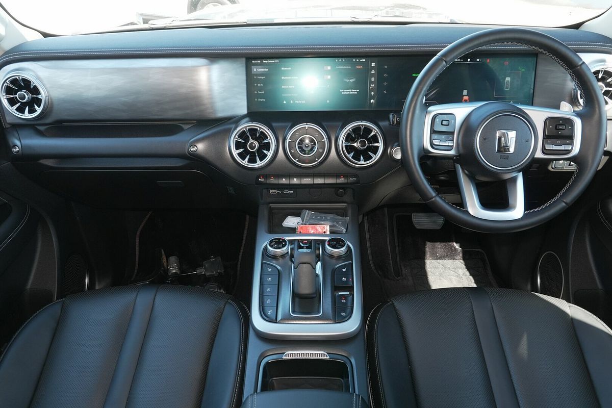 2023 GWM Tank 300 Ultra Hybrid P01