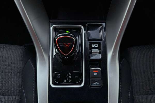 2022 Mitsubishi Eclipse Cross PHEV ES YB