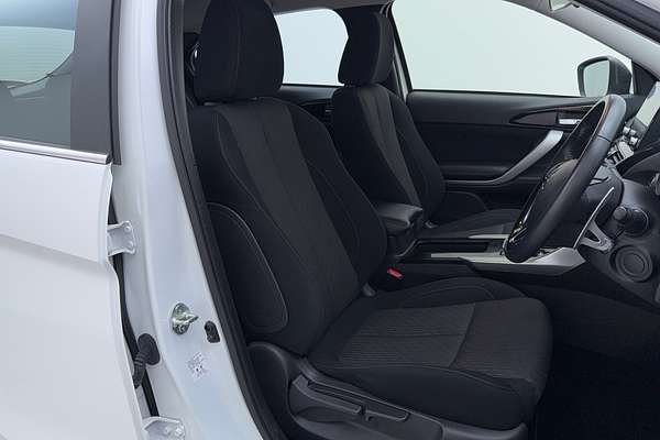 2022 Mitsubishi Eclipse Cross PHEV ES YB