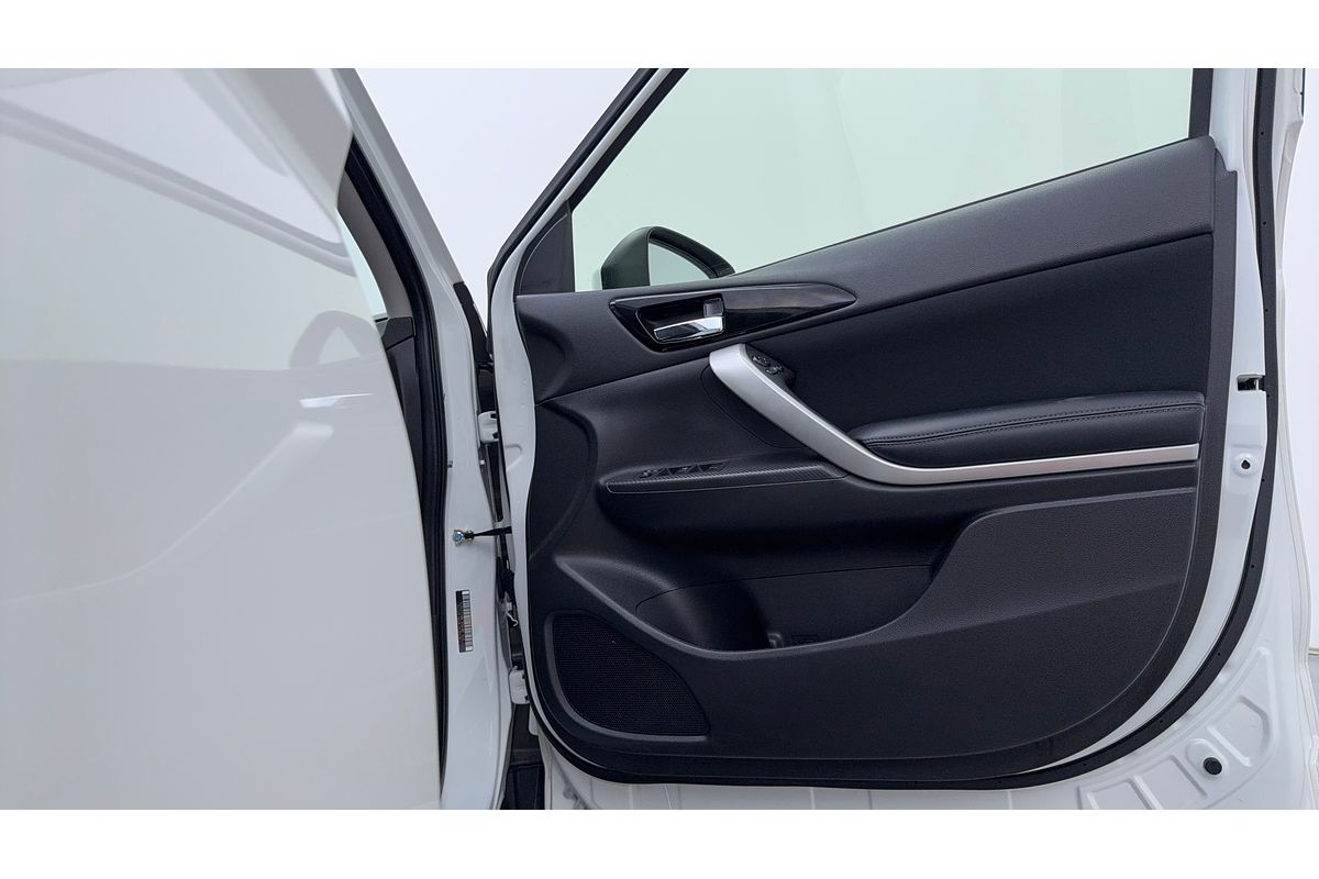 2022 Mitsubishi Eclipse Cross PHEV ES YB