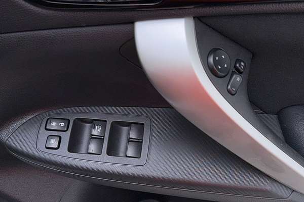 2022 Mitsubishi Eclipse Cross PHEV ES YB