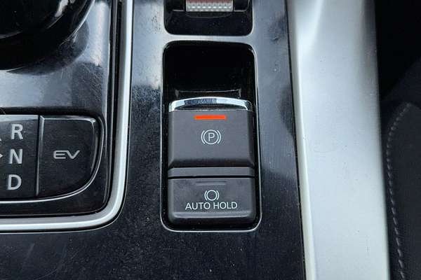 2022 Mitsubishi Eclipse Cross PHEV ES YB