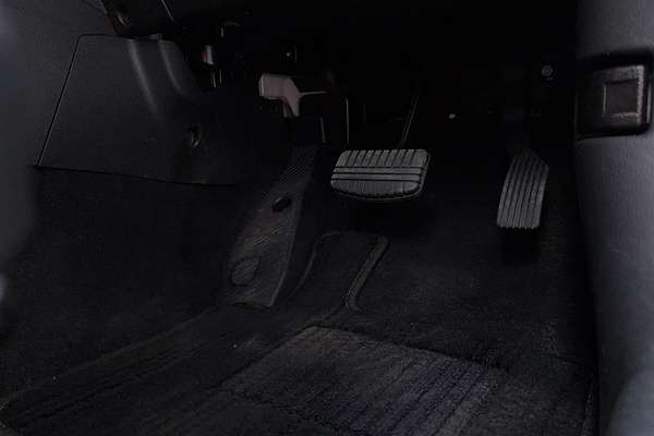 2022 Mitsubishi Eclipse Cross PHEV ES YB