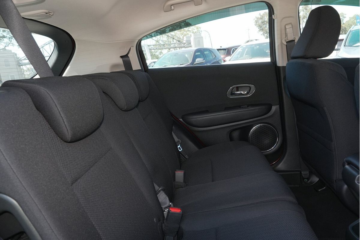 2015 Honda HR-V VTi-S