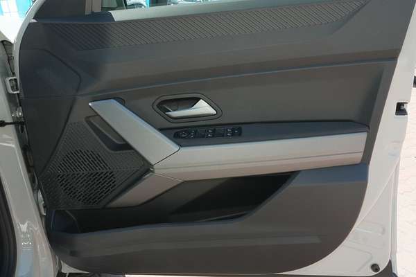 2025 Renault Duster Techno X1311