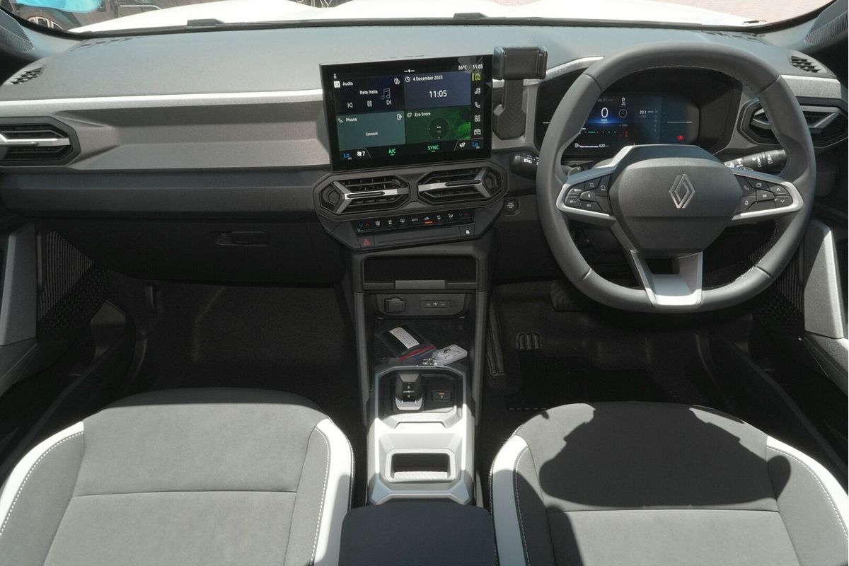 2025 Renault Duster Techno X1311
