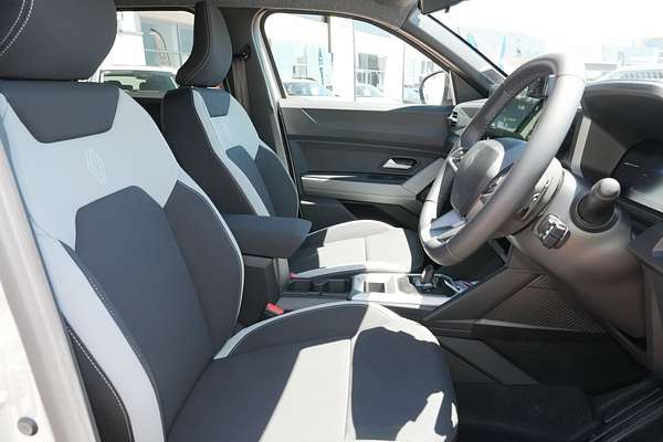 2025 Renault Duster Techno X1311