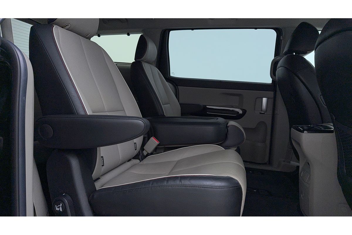 2020 Kia Carnival Platinum YP