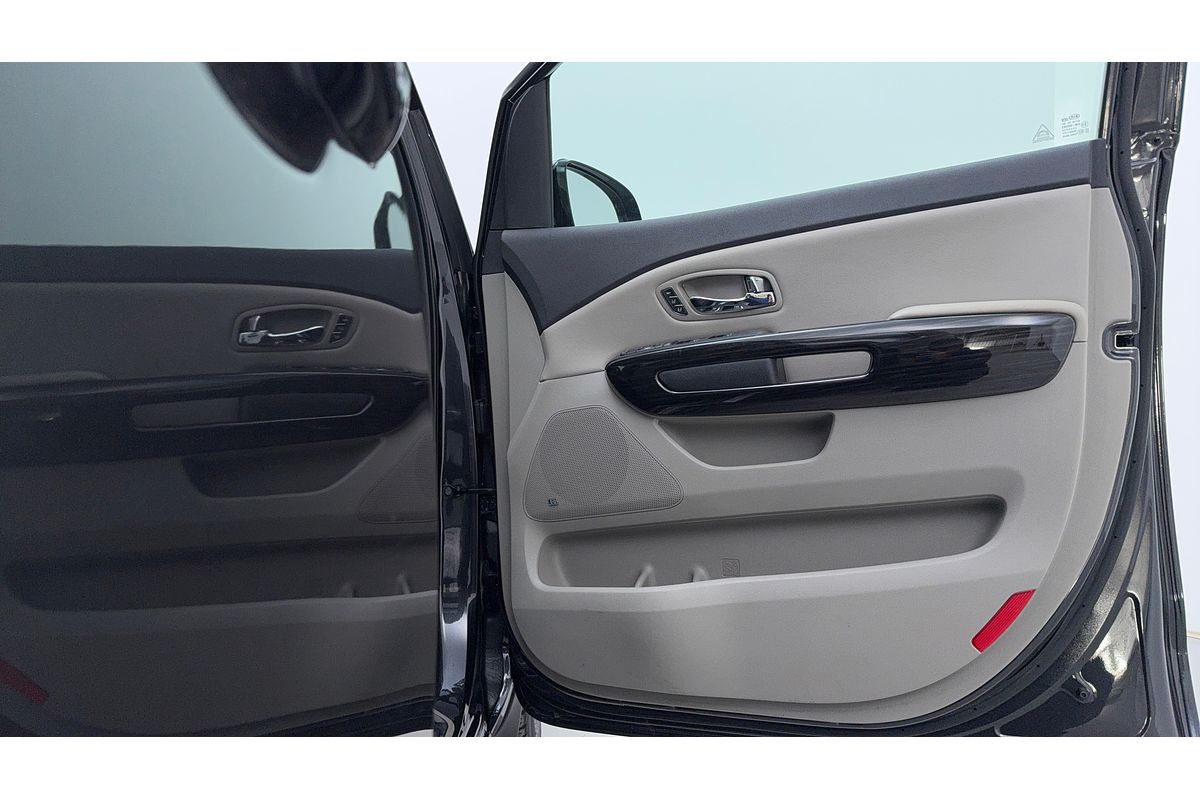 2020 Kia Carnival Platinum YP