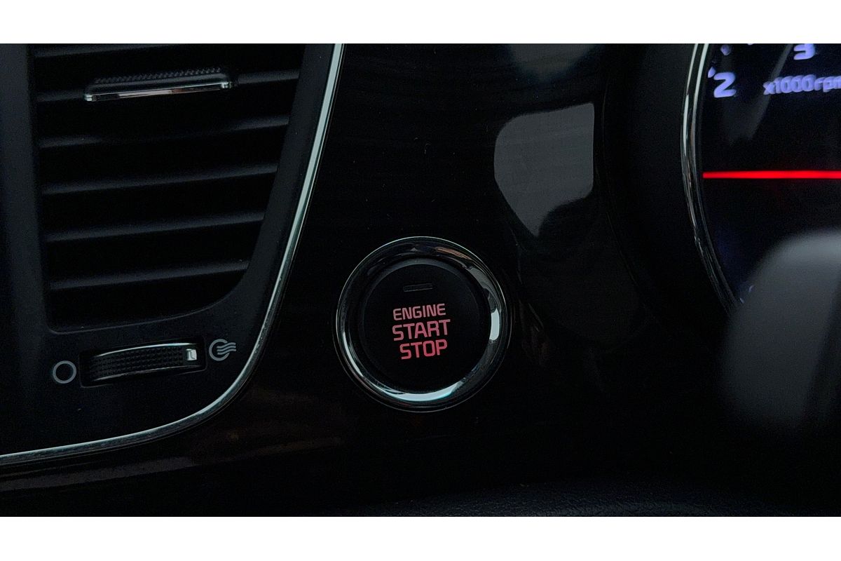 2020 Kia Carnival Platinum YP