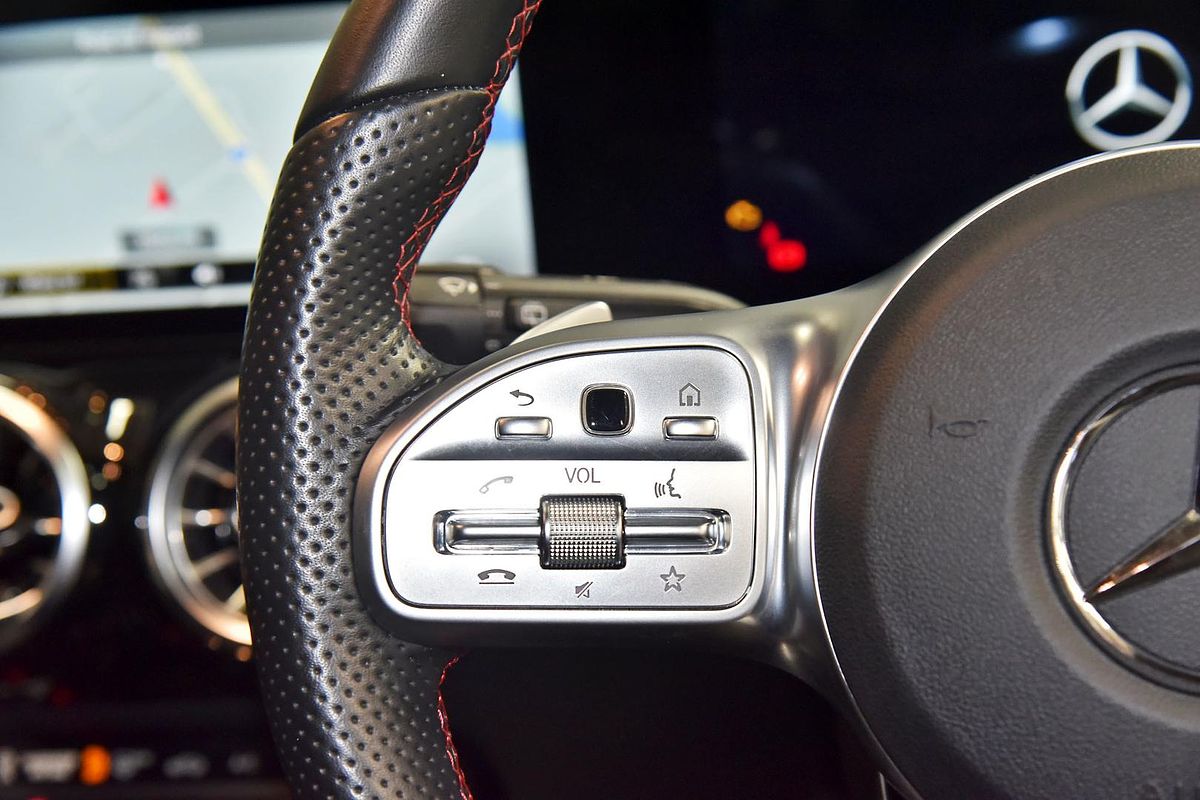 2021 Mercedes-Benz GLA-Class GLA200 H247