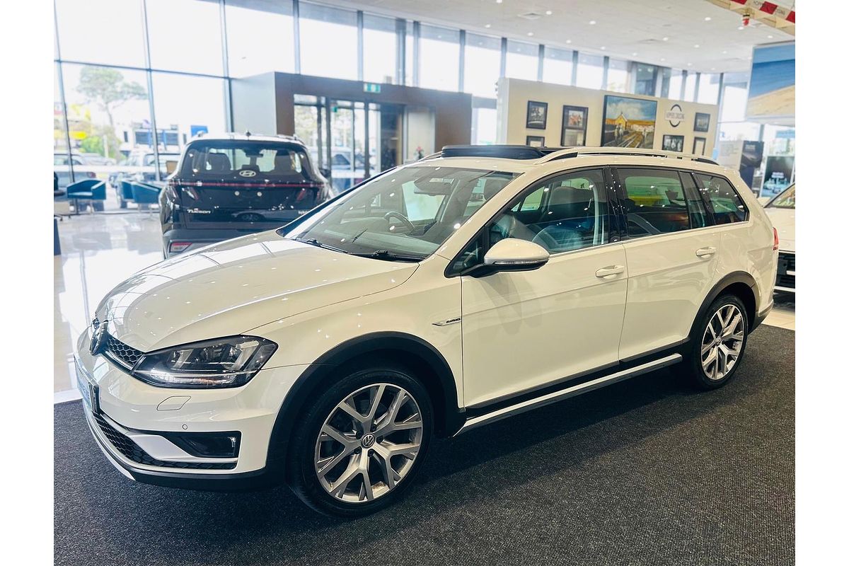 2016 Volkswagen Golf Alltrack 132TSI 7