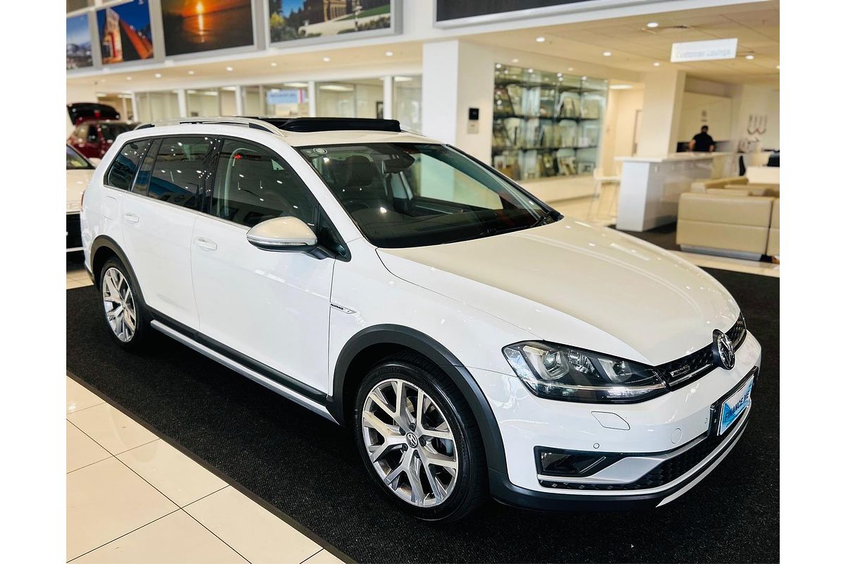 2016 Volkswagen Golf Alltrack 132TSI 7