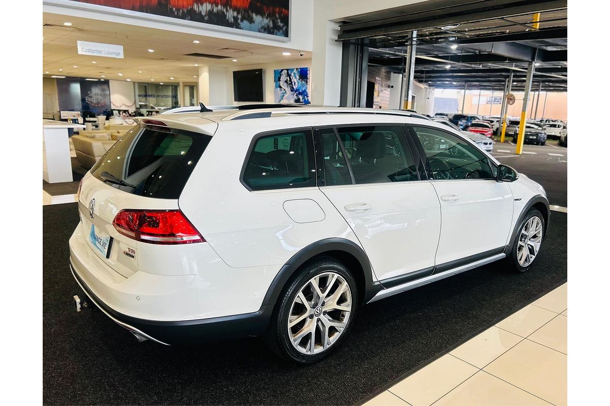 2016 Volkswagen Golf Alltrack 132TSI 7